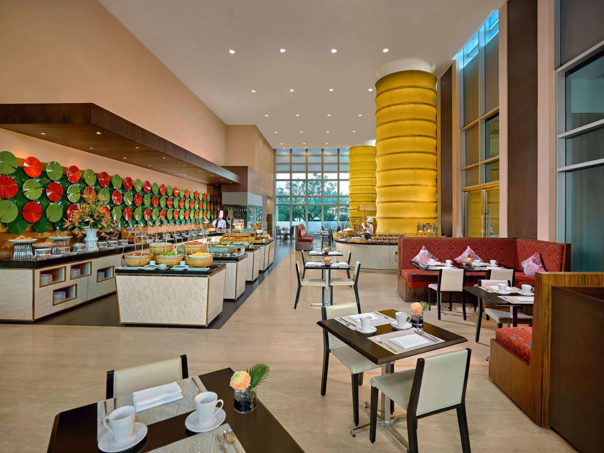 Grand Mercure Danang Exteriör bild